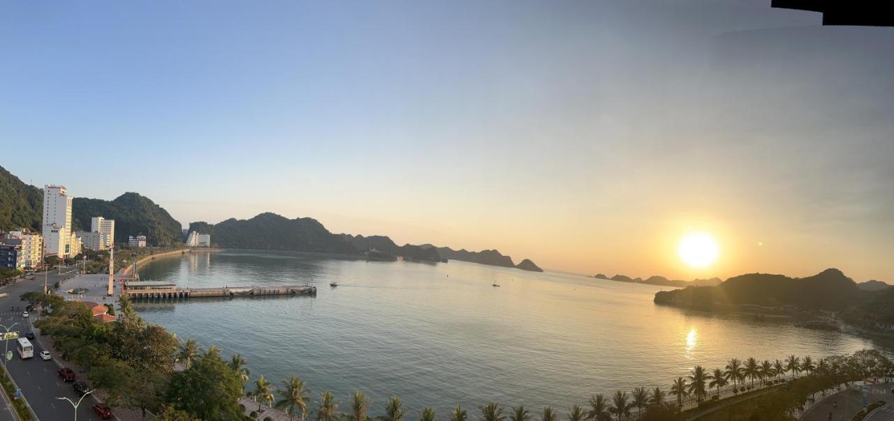 Huong Cang Sea View Hotel Dong Khe Sau Exterior photo